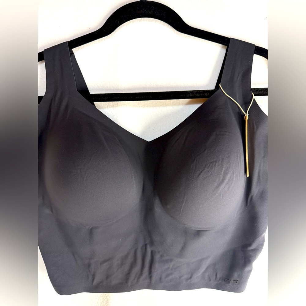 NWT SKIMS Naked Plunge Longline Bra. Onyx. Size 5X